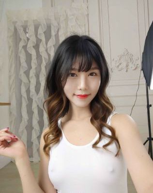 小SAO货水好多真紧H国产_超清高清迅雷在线观看