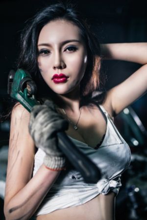 国产一区二区三区三级朴妮唛_超清完整在线观看