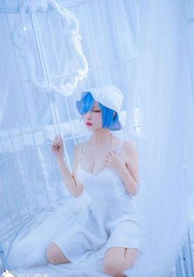 香港三级日本三妇三级一_720免费在线观看