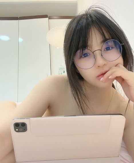 国内精品a国内精品a_免费观看高清版