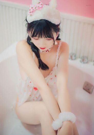 亚洲欧美日韩另类综合在线_完整无删减版