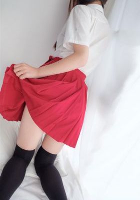 女人国产香樵久久精品_DVD最新电影在线观看