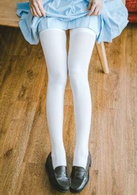 侵犯高傲女教师希崎在线观看高潮_蓝光免费全集观看