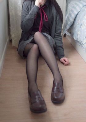 少妇裸体洗澡免费观看_1080免费电视剧